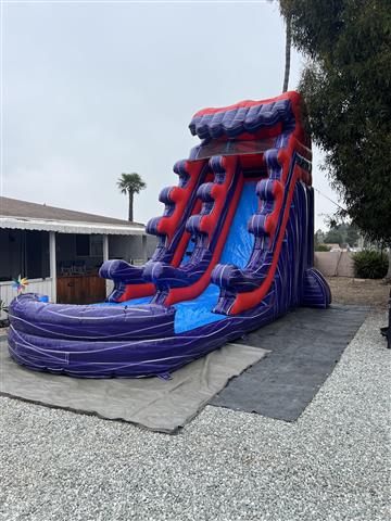 Waterslide 18ft tall image 5