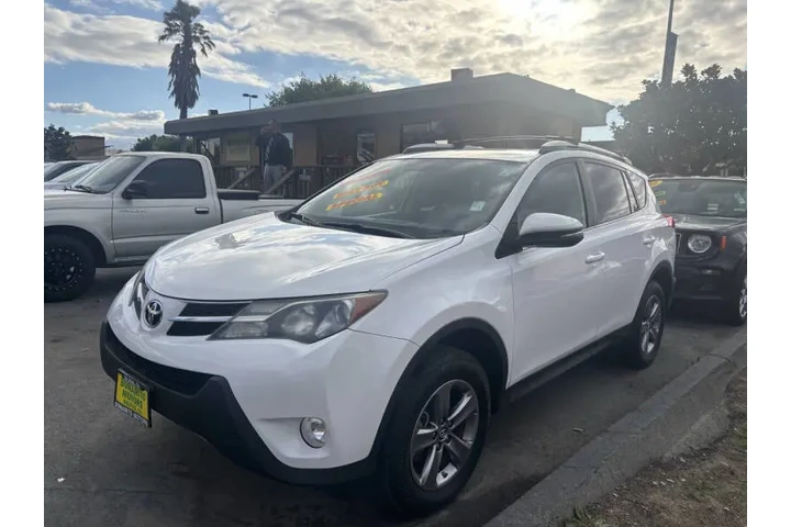 $14999 : 2015 RAV4 XLE image 3