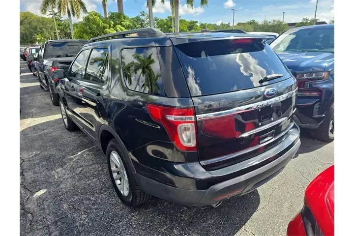 $7590 : Ford Explorer 2015 Base 4dr image 4