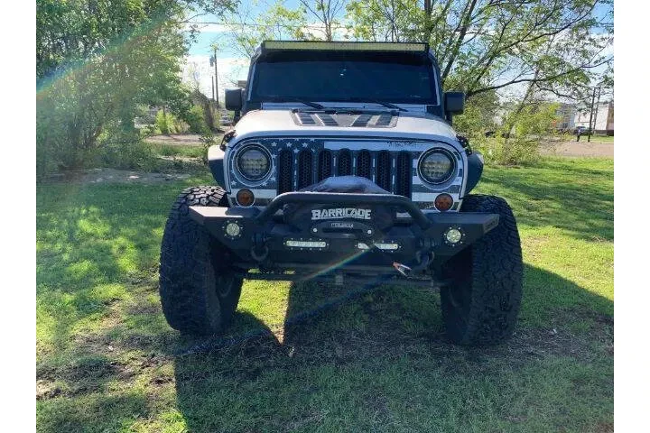 $23995 : 2011 Wrangler Unlimited Rubic image 5