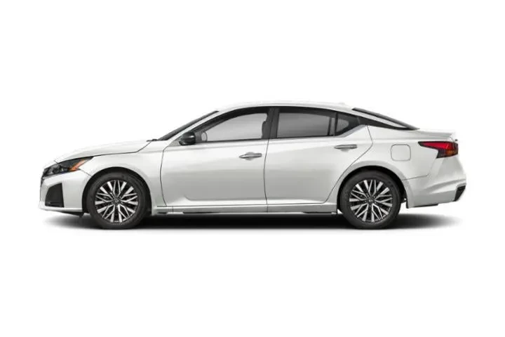 $22997 : Nissan Altima 2025 2.5 SV 4d image 2