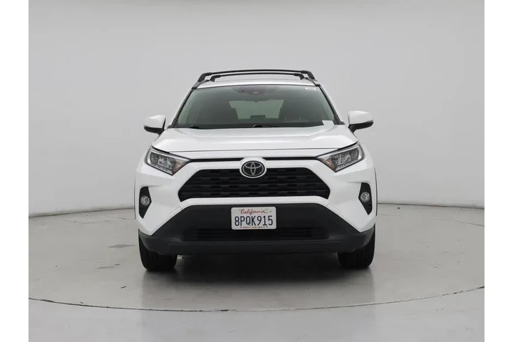 $27998 : Toyota RAV4 2020 AWD XLE Pre image 5