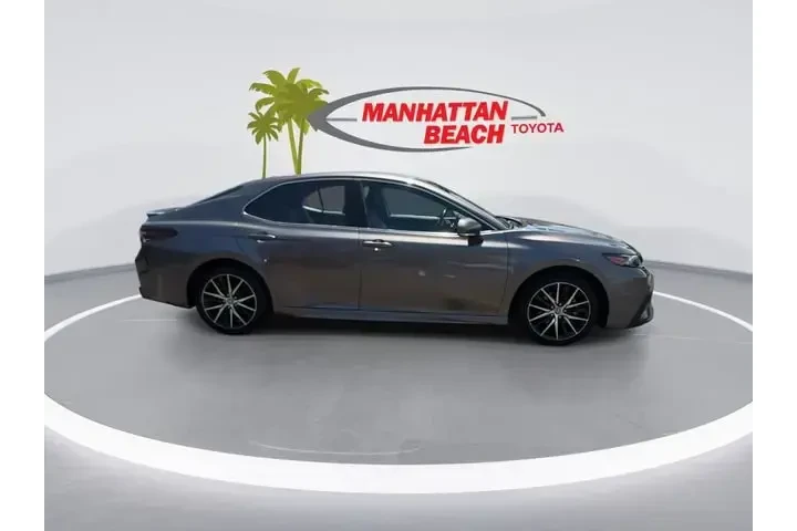 $27595 : Toyota Camry 2024 SE 4dr Sed image 8