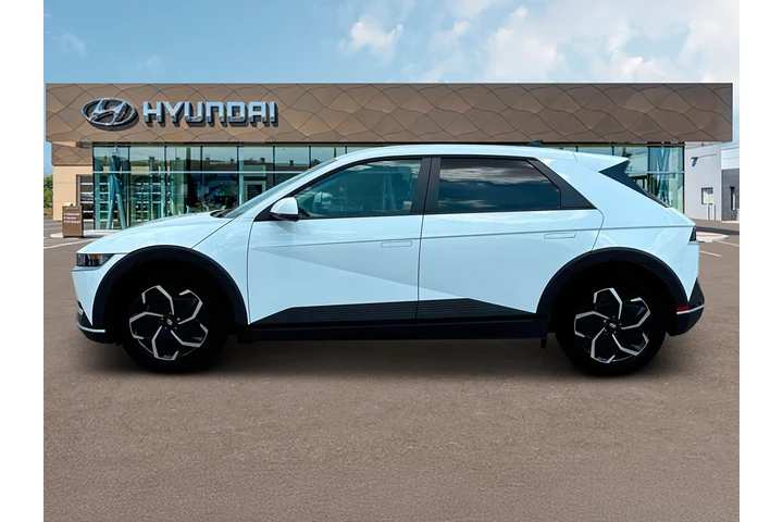 $27062 : Hyundai IONIQ 5 2024 AWD SEL image 3