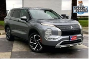 $24985 : Mitsubishi Outlander 2024 AW thumbnail