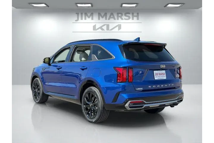 $23788 : Kia Sorento 2021 SX 4dr SUV image 4