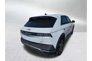 $27850 : Hyundai IONIQ 5 2023 AWD SEL thumbnail