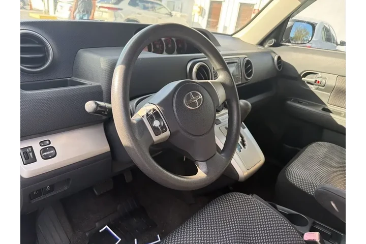 $3999 : Scion xB 2008 Base 4dr Wagon image 10