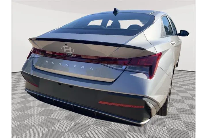 $24488 : Hyundai ELANTRA 2025 SEL Spo image 5