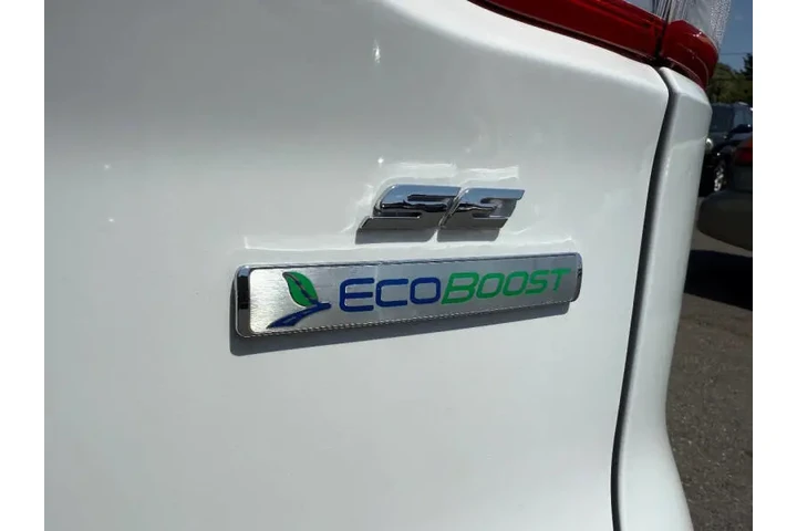 2014 Escape SE image 9
