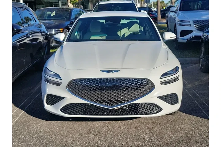 $34955 : Genesis G70 2025 2.5T Standa image 2