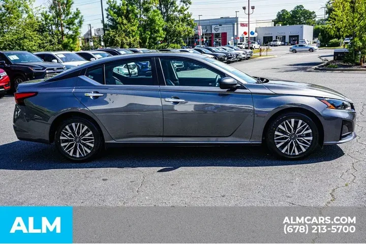 $19420 : Nissan Altima 2024 2.5 SV 4d image 9