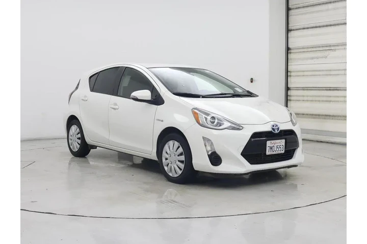 $17998 : Toyota Prius c 2015 Three 4d image 1