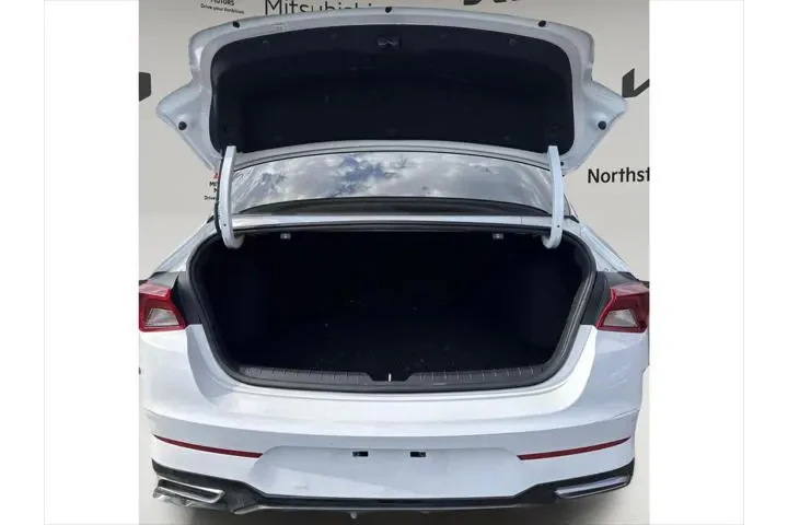 $21490 : Kia K5 2022 GT-Line 4dr Seda image 9