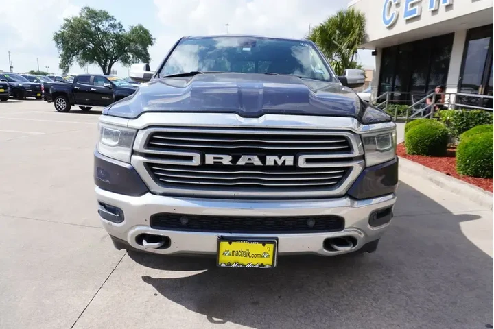 $30988 : Ram 1500 2019 4x2 Laramie 4d image 2