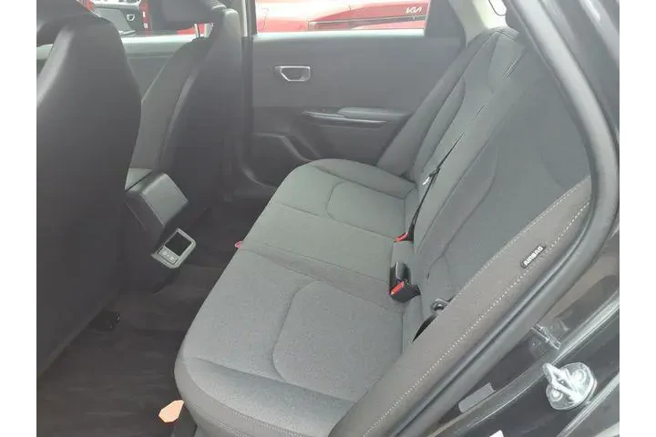 $21815 : Kia K4 2025 LXS 4dr Sedan image 8