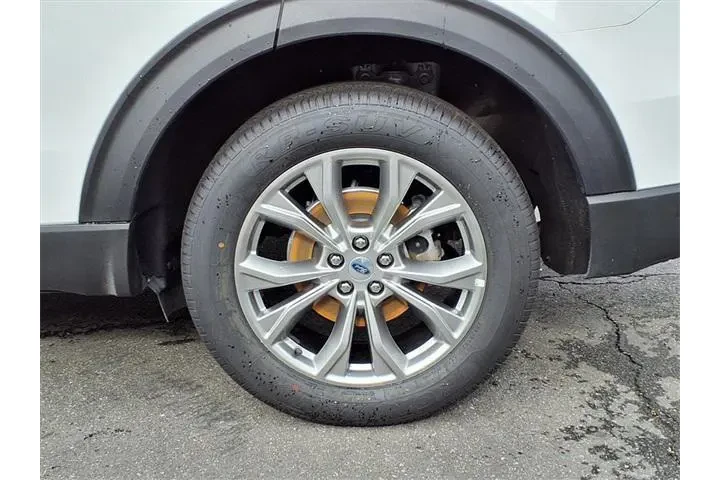 $29869 : Ford Explorer 2023 AWD Limit image 7