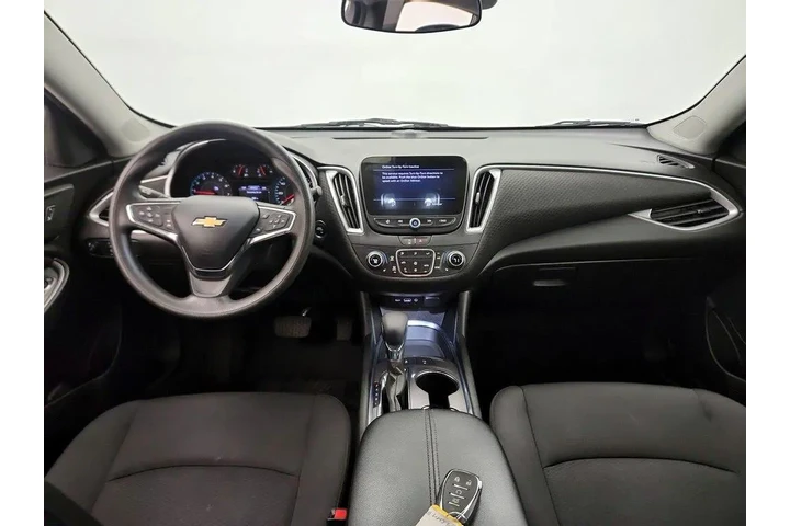 $20998 : Chevrolet Malibu 2024 LT 4dr image 9