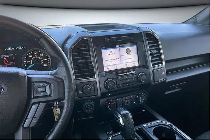 $22500 : Ford F-150 2017 4x4 XLT 4dr image 10