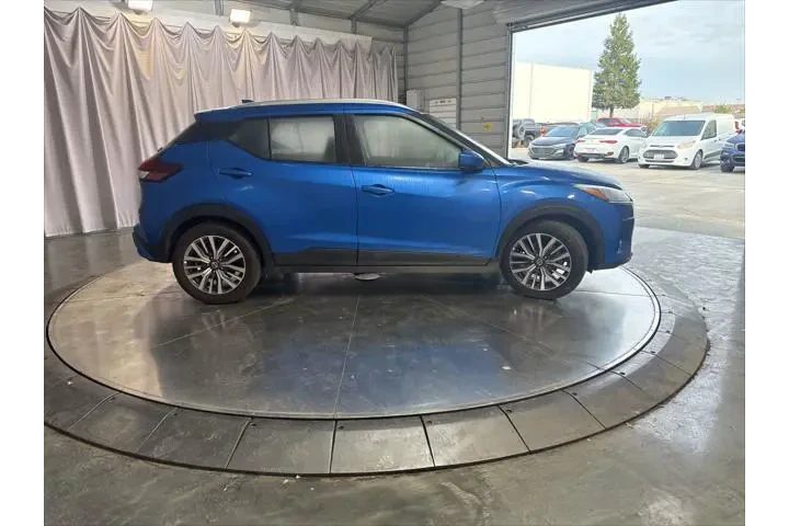 $10899 : Nissan Kicks 2021 SV 4dr Cro image 4