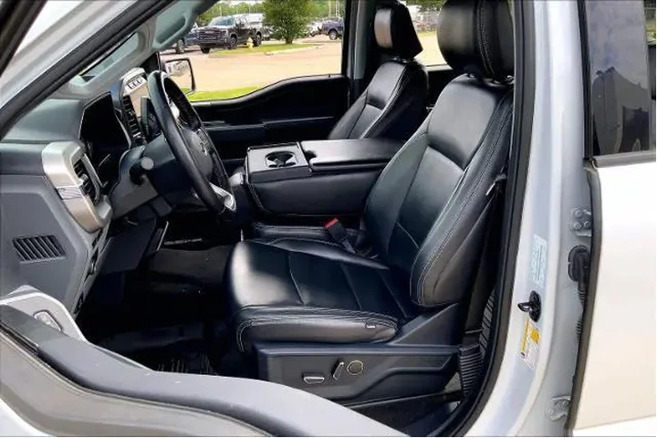 $34743 : Ford F-150 2021 4x4 XL 4dr S image 8