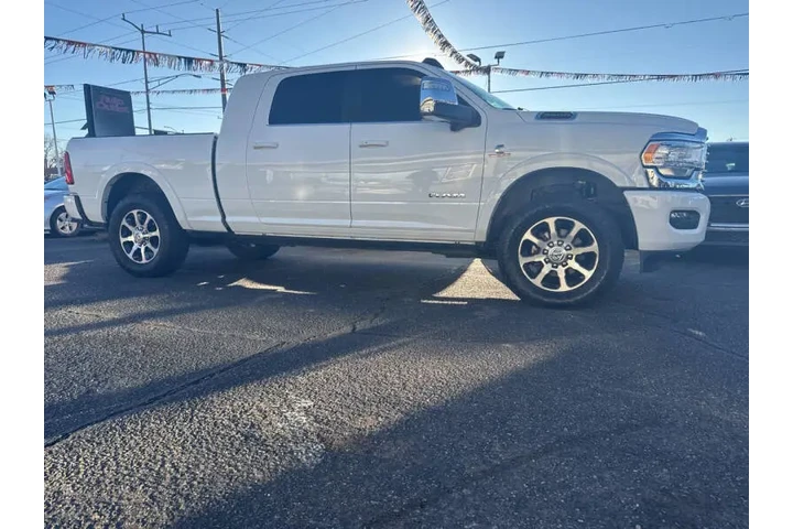 2023 RAM 3500 Limited Longhorn image 8