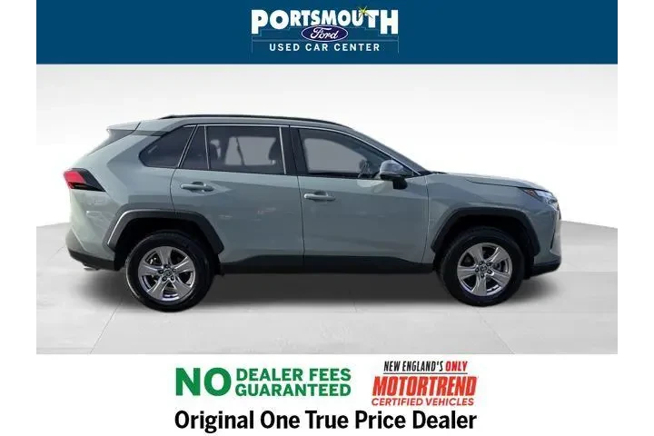 $27995 : Toyota RAV4 2023 AWD XLE 4dr image 6