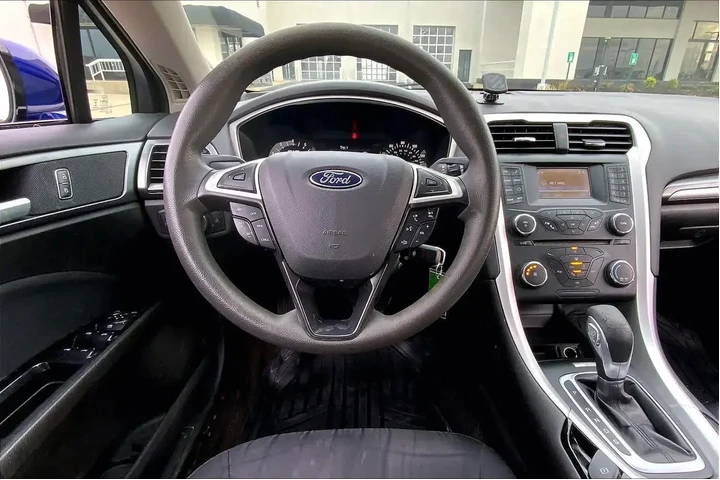 $11711 : Ford Fusion 2014 SE 4dr Seda image 5