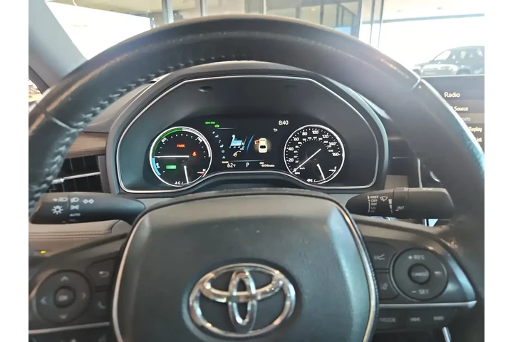 Toyota Avalon Hybrid 2020 XL image 10