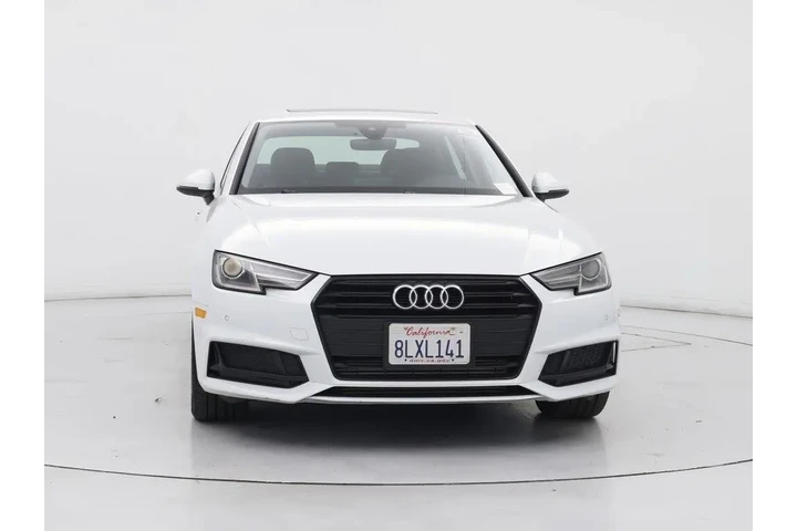 $20998 : Audi A4 2019 Titanium 40 TFS image 5