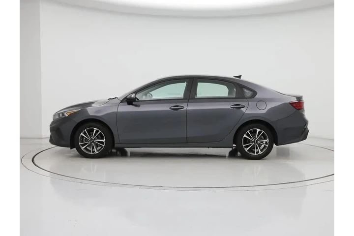 $17998 : Kia Forte 2024 LXS 4dr Sedan image 3