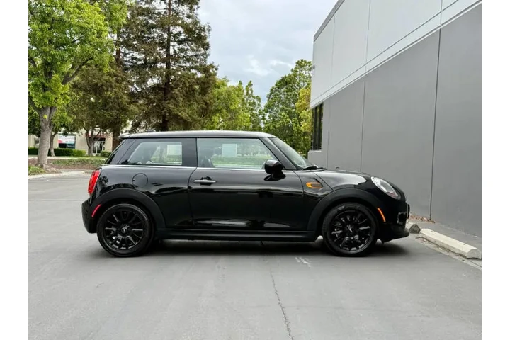 $12940 : 2016 Hardtop 2 Door Cooper image 5
