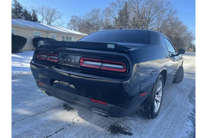 $15997 : 2018 Challenger SXT image 8