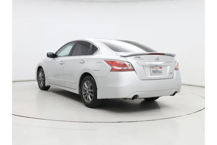 $11998 : Nissan Altima 2015 2.5 S 4dr image 2