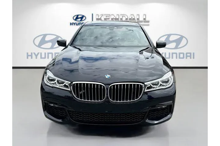 $29998 : BMW 7 Series 2019 750i 4dr S image 2