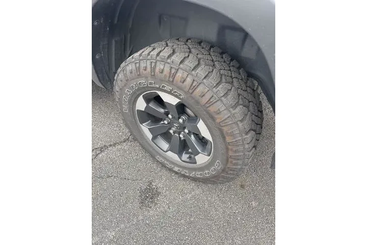 $33995 : Ram 1500 2020 4x4 Rebel 4dr image 9