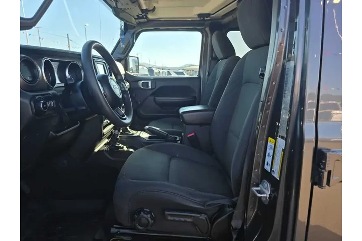 $24999 : Jeep Wrangler Unlimited 2019 image 9