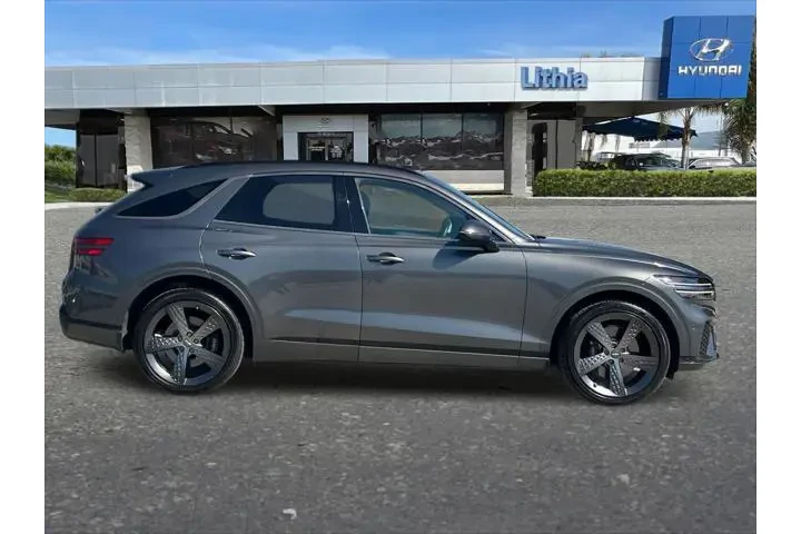 $34999 : Genesis GV70 2023 AWD 2.5T S image 9