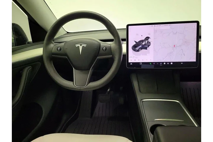 $36998 : Tesla Model Y 2023 AWD Long image 10