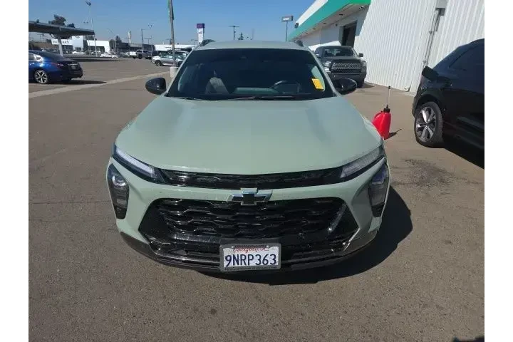 $21900 : Chevrolet Trax 2024 ACTIV 4d image 2