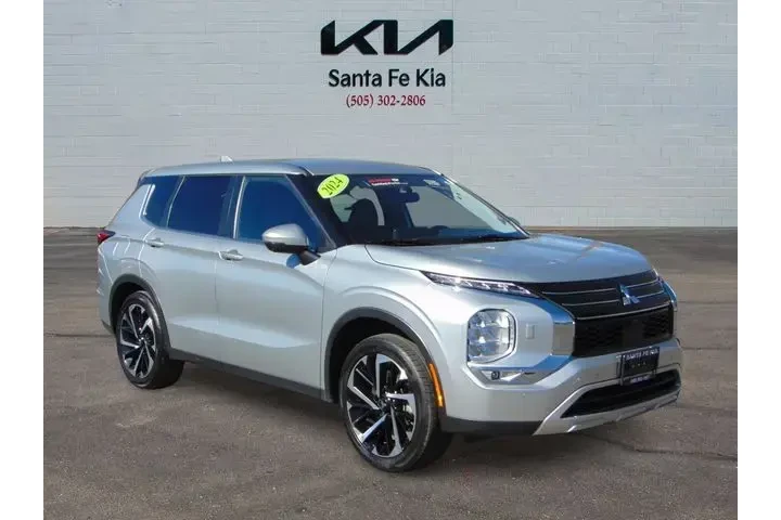 $23997 : Mitsubishi Outlander 2024 AW image 1