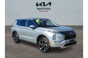 Mitsubishi Outlander 2024 AW en Santa Fe