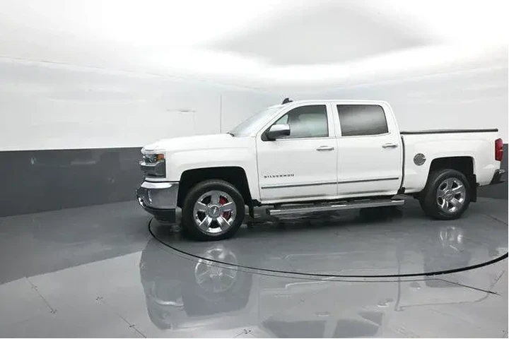 $29753 : Chevrolet Silverado 1500 201 image 4