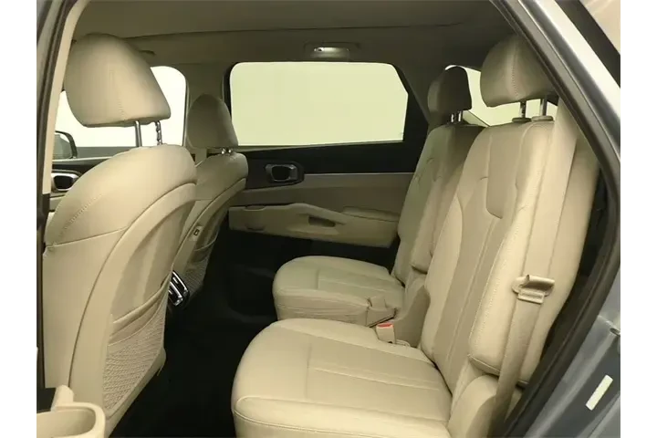 $31328 : Kia Sorento 2023 AWD X-Line image 9