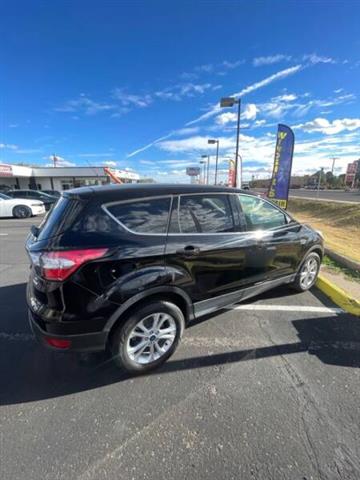 $11995 : 2017 Escape SE image 3