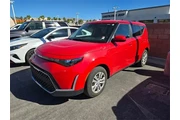 $17588 : Kia Soul 2024 LX 4dr Crossov thumbnail