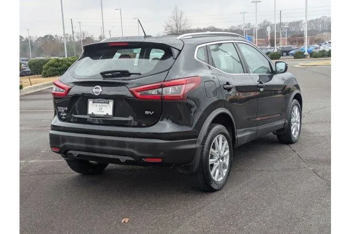 $18975 : Nissan Rogue Sport 2020 S 4d image 6