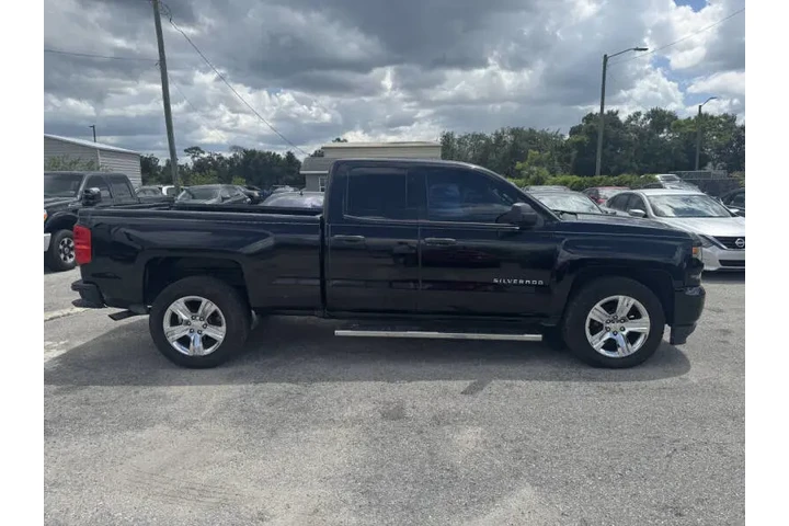 $13797 : 2017 Silverado 1500 Custom image 6