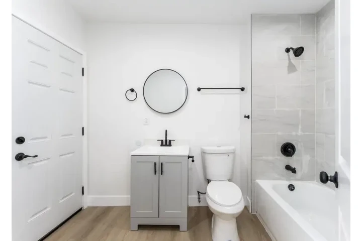 $1200 : ¡Acogedor Apartamento! image 6