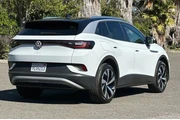 $23219 : Volkswagen ID.4 2022 AWD Pro thumbnail